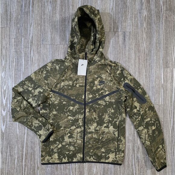 Nike Tech Fleece Camo Windrunner Full-Zip Hoodie Men's Size Small New HV5055-276 - Picture 1 of 9